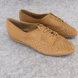 Cobbie Oxfords Women 8.5 Tan Leather Woven Lace Up Cuddler Collection Flats